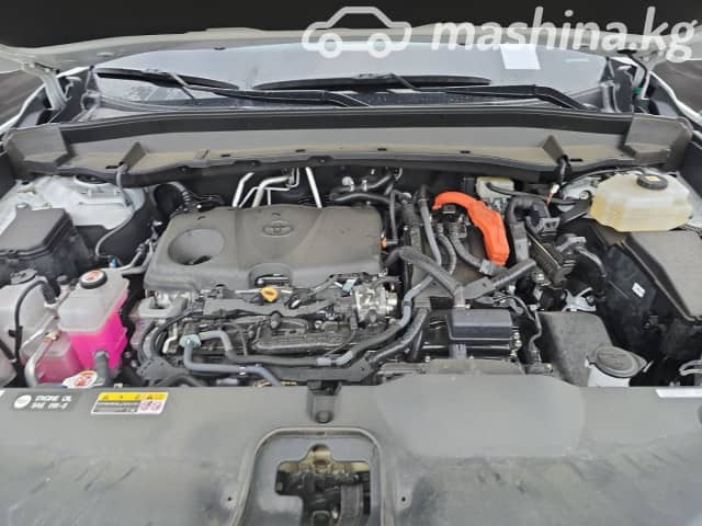 Toyota Grand Highlander 2.5hyb CVT 4WD