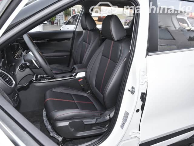 Kia KX3 1.5 MT