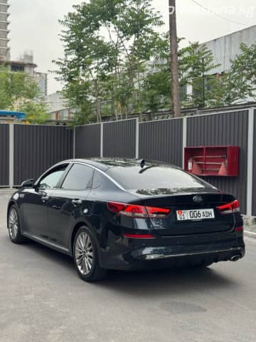 Kia K5 II 2.0 AT