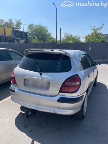 Nissan Almera II (N16) 2.2d MT