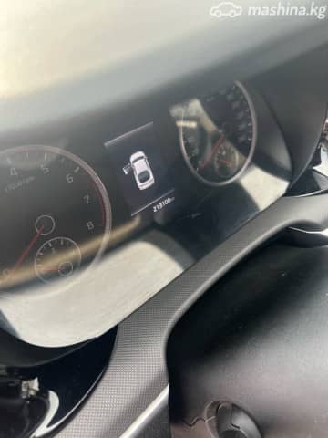 Kia K5 III LPi 2.0 AT