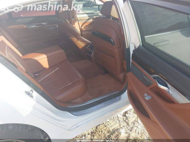 BMW 7 серии VI (G11/G12) 740Li xDrive 3.0 AT 4WD