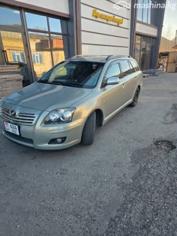 Toyota Avensis II 1.8 MT