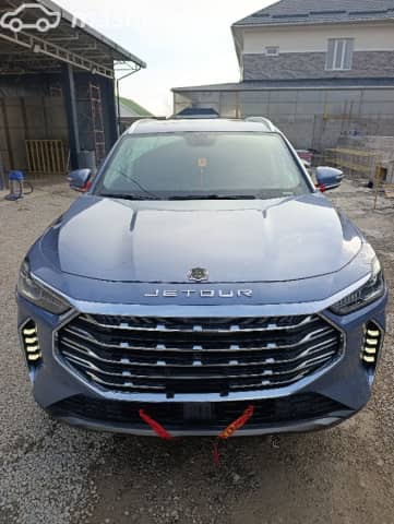 Jetour X70 PLUS 1.5 AMT