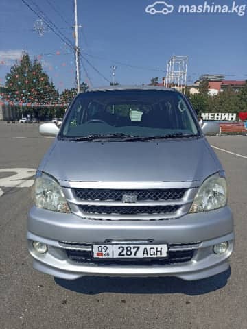 Toyota HiAce H100 2.4 AT