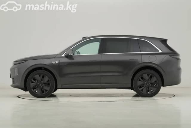 LiXiang L6 1.5hyb AT 4WD