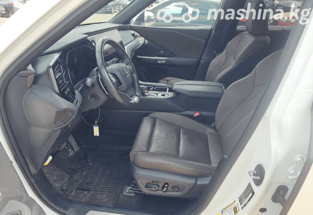 Lexus TX 550h+ 3.5hyb CVT 4WD
