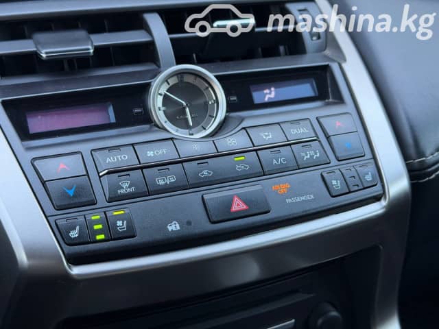 Lexus NX I 300h 2.5hyb CVT 4WD
