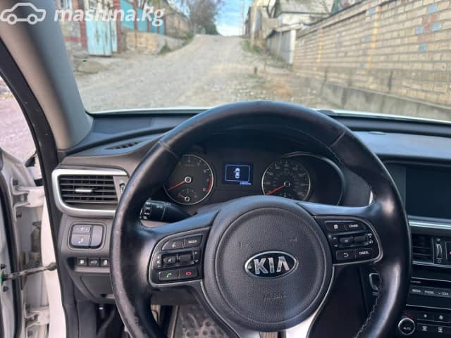 Kia K5 II 2.4 AT