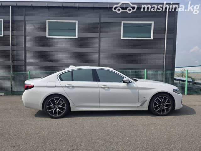 BMW 5 серии VII (G30/G31) Рестайлинг 530i xDrive 2.0 AT 4WD