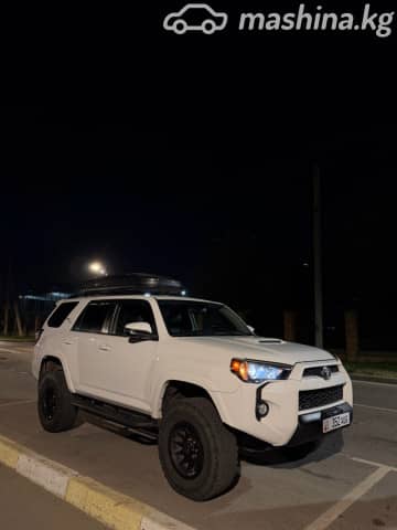Toyota 4Runner V Рестайлинг 4.0 AT 4WD