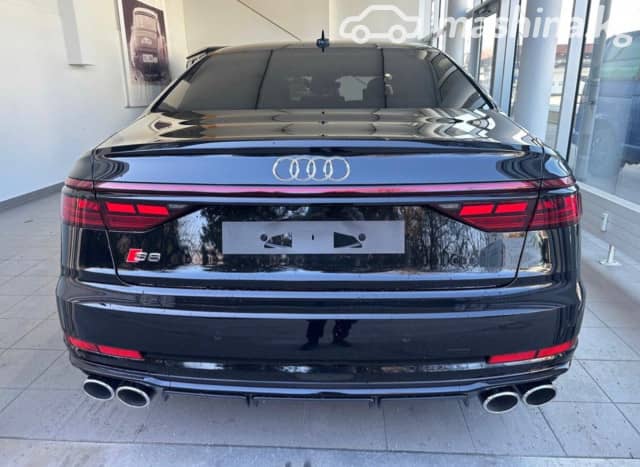 Audi S8 IV (D5) Рестайлинг 4.0 AT 4WD