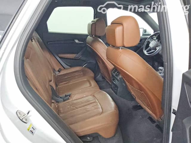 Audi Q5 II (FY) 45 TFSI 2.0 AMT 4WD