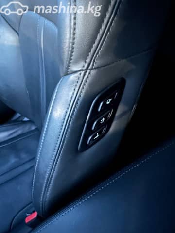 Kia K5 III 1.6 AT
