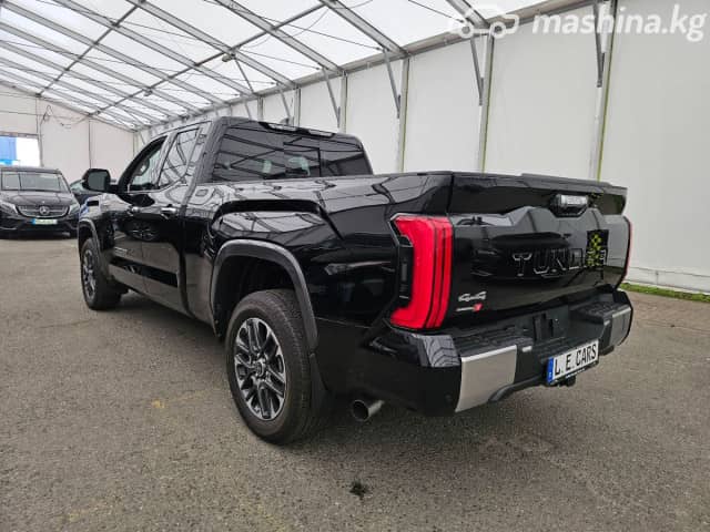 Toyota Tundra III CrewMax 3.5 AT 4WD