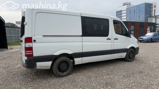 Mercedes-Benz Фургон (6х2)