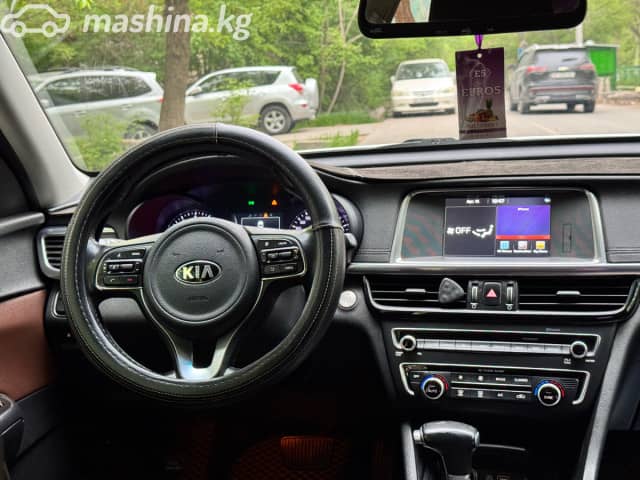 Kia K5 II 2.0 AT