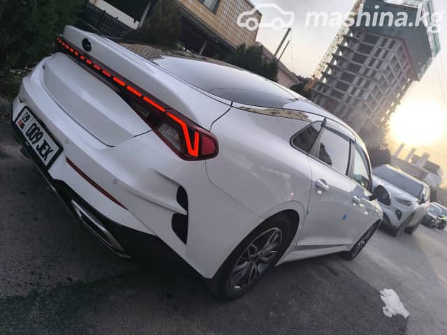 Kia K5 III LPi 2.0 AT