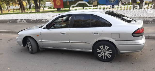 Mazda 626 V (GF) 2.0 MT