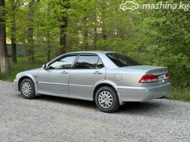 Honda Accord VI 1.8 AT