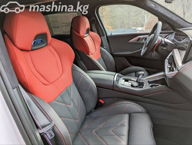 BMW XM 4.4hyb AT 4WD