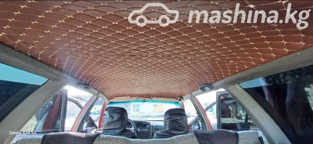 Volkswagen Passat B3 1.8 MT