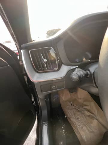 Volvo XC60 II Рестайлинг 2.0 AT