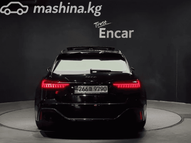 Audi RS 6 IV (C8) 4.0 AT 4WD