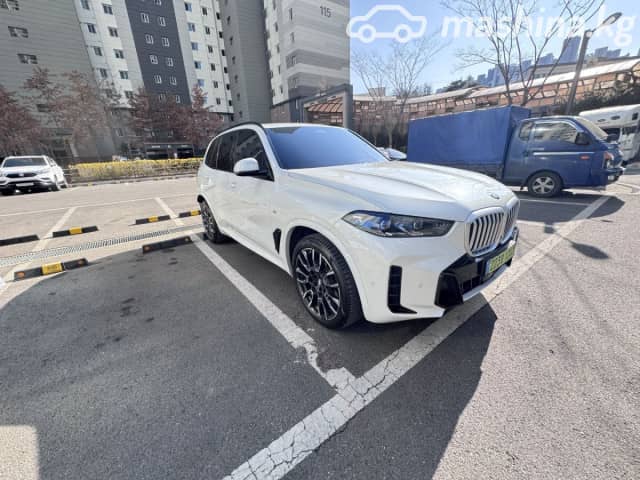 BMW X5 IV (G05/G18) Рестайлинг 40i 3.0 AT 4WD