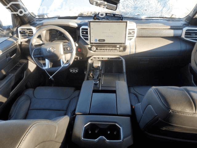 Toyota Sequoia III 3.5hyb AT 4WD