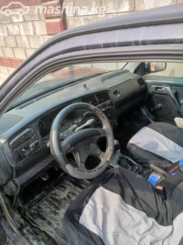 Volkswagen Golf III 1.6 MT