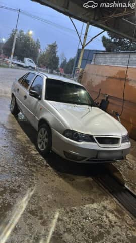 Daewoo Nexia I Рестайлинг 1.5 MT