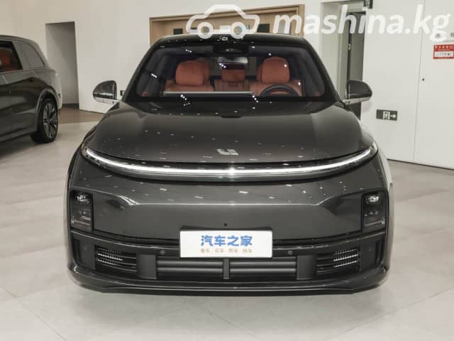 LiXiang L7 Рестайлинг 1.5hyb AT 4WD