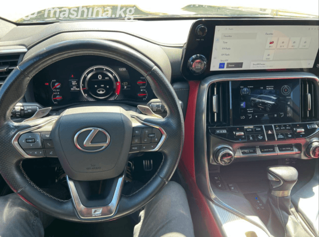 Lexus LX IV 600 3.5 AT 4WD