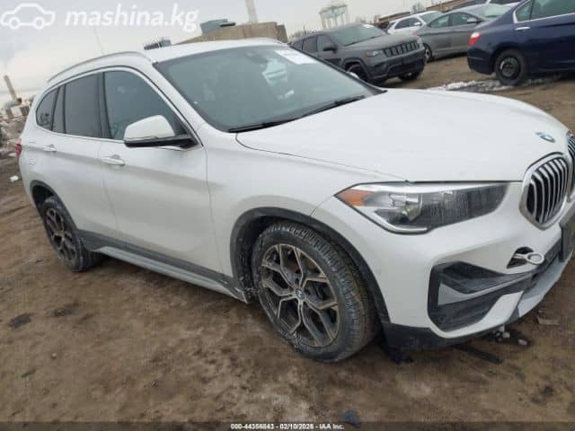 BMW X1 II (F48) Рестайлинг 28i xDrive 2.0 AT 4WD