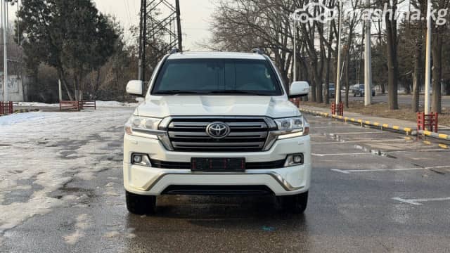Toyota Land Cruiser 200 Series Рестайлинг 2 4.5d AT 4WD