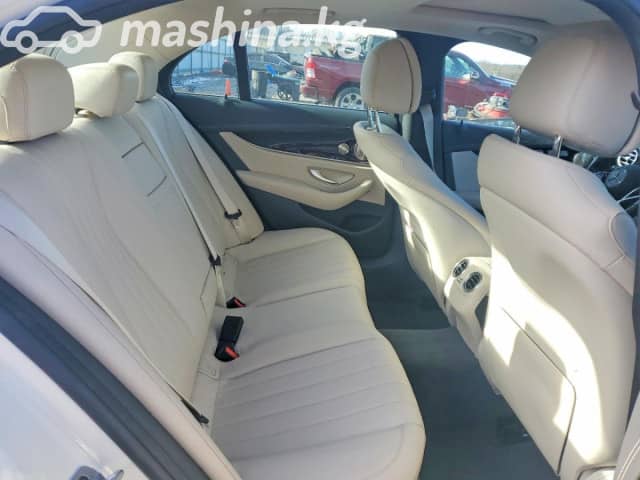 Mercedes-Benz E-Класс V (W213, S213, C238) Рестайлинг 450 3.0 AT 4WD