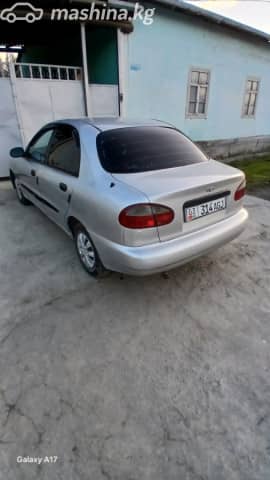 Daewoo Lanos (Sens) 1.5 MT