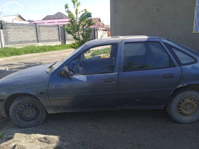 Opel Vectra A 2.0 MT