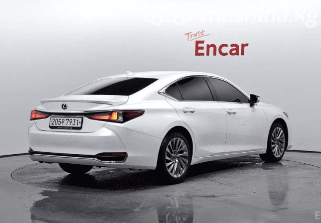 Lexus ES VII Рестайлинг 300h 2.5hyb CVT