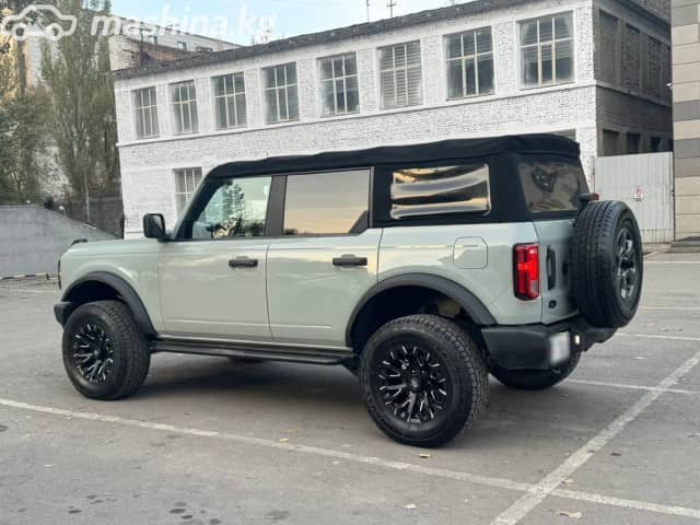 Ford Bronco VI