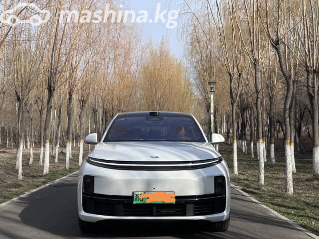 LiXiang L7 Рестайлинг 1.5hyb AT 4WD