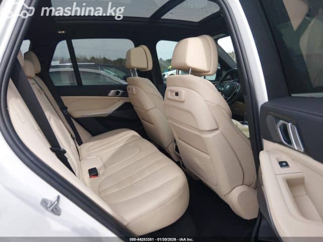 BMW X5 IV (G05/G18) 40i 3.0 AT 4WD