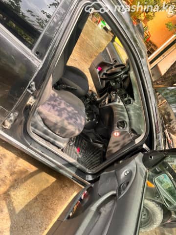 Ford Focus I Рестайлинг 1.8 MT