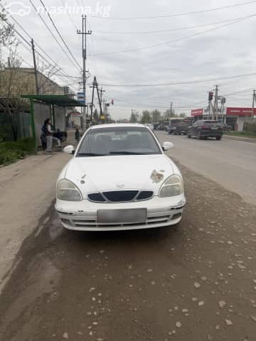 Daewoo Nubira II 1.5 MT