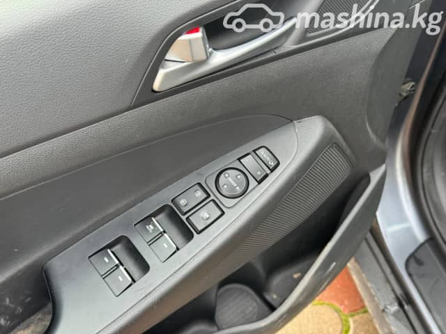 Hyundai Tucson III Рестайлинг 2.0d AT