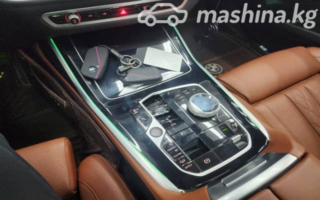 BMW X7 I (G07) Рестайлинг 40i 3.0 AT 4WD