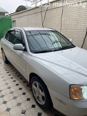 Hyundai Elantra III (XD) 1.6 MT