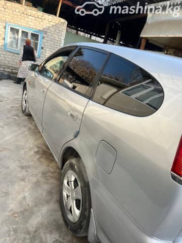 Honda Stream I 1.7 MT