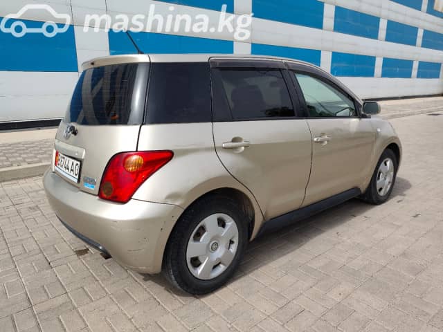 Toyota Ist I 1.3 AT